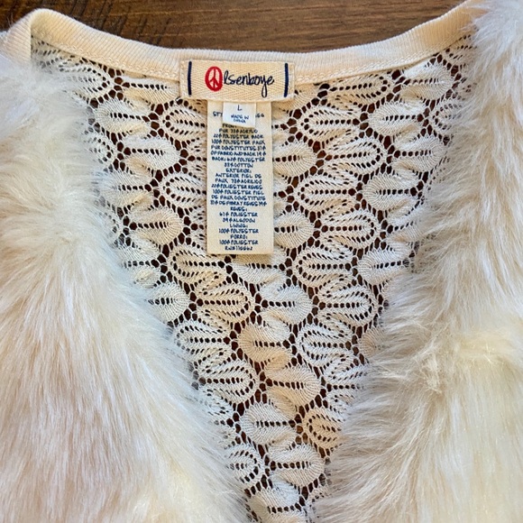 OLSENBOYE Furry Vest with Crochet Back - Picture 3 of 6